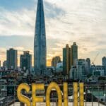 The Influence of K-Pop Culture on Global Phenomena: Transformation of Music, Fashion, and Cultural Identity